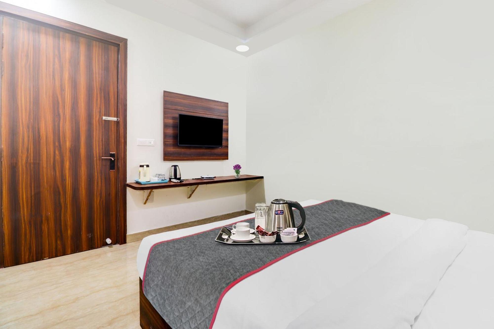 Hotel O Golden Grand Agra  Luaran gambar